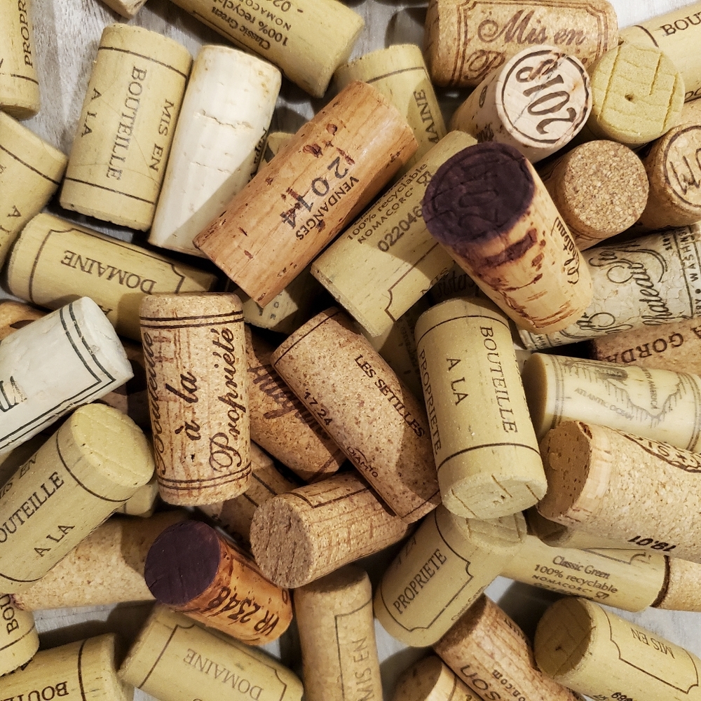 100 Used Wine Corks (i have 300 total)